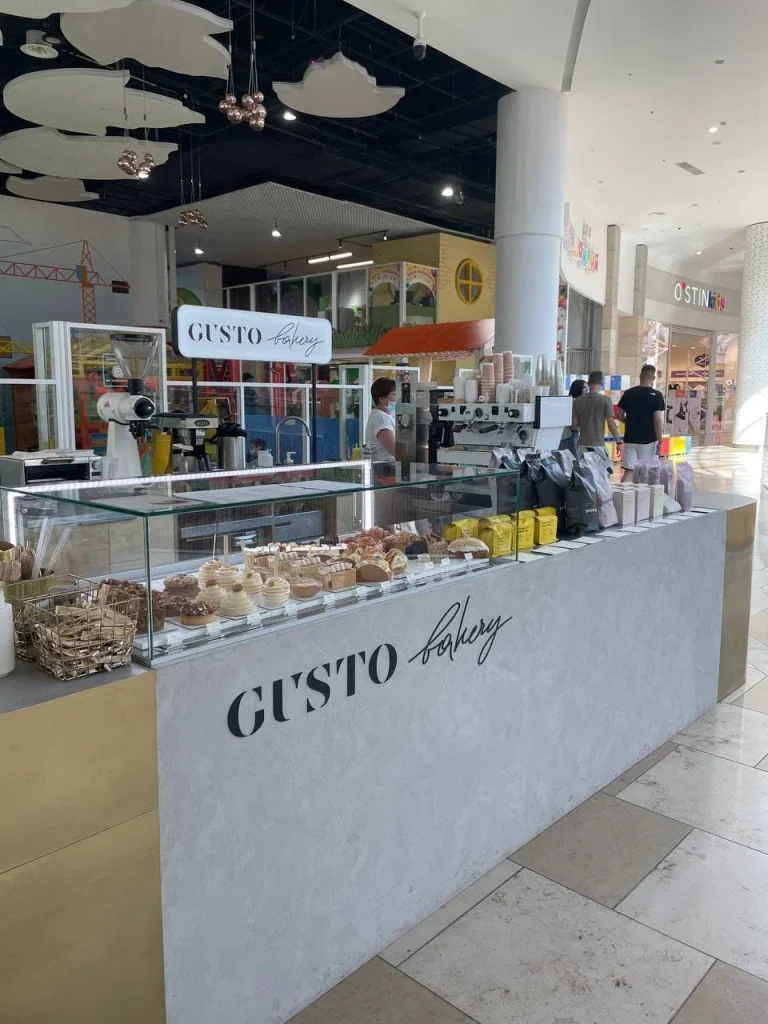 Gusto BAKERY